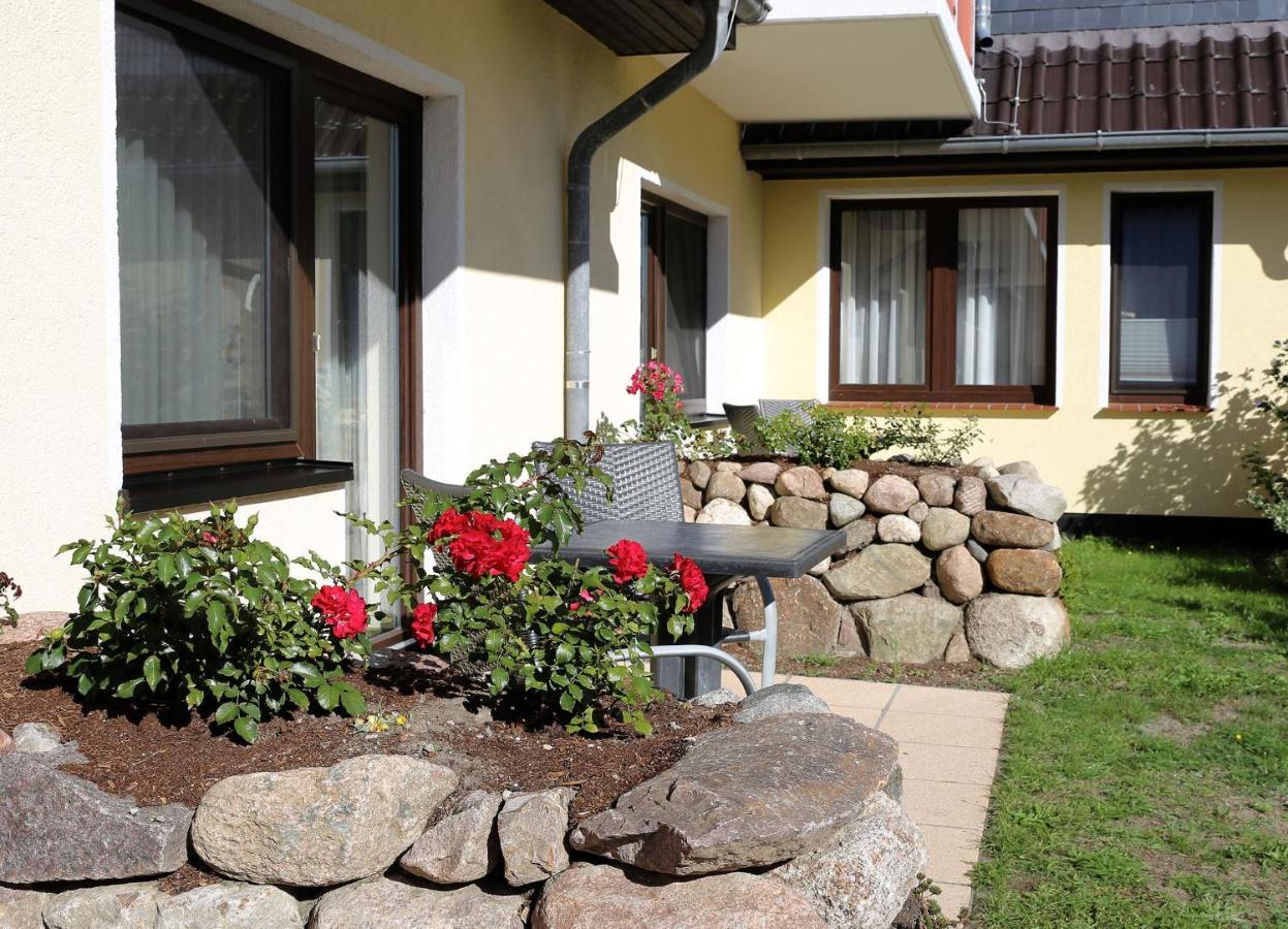 Ostseehotel Wustrow Wustrow  Exterior foto